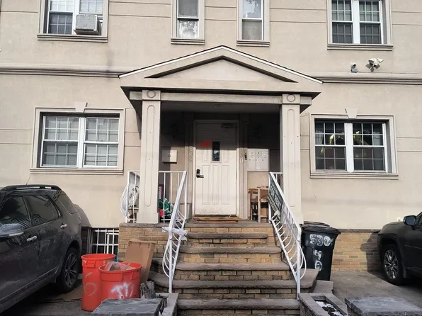 530-532 40th Street image 1 of 16