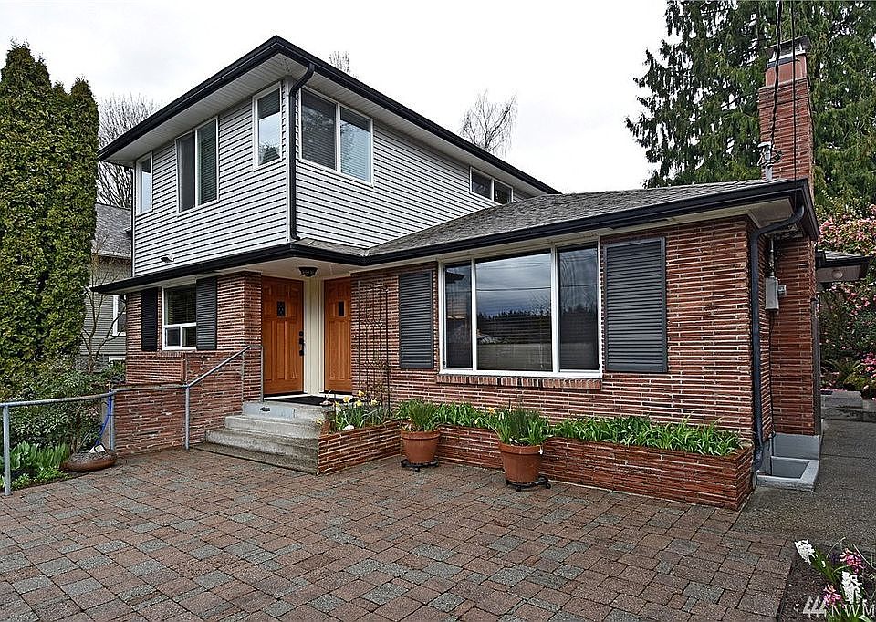 Front patio 