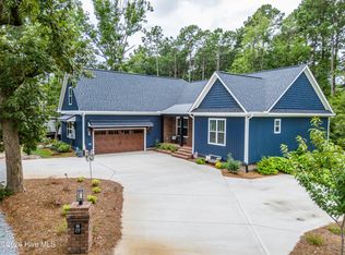 218 Long Leaf Dr, Hampstead, NC 28443