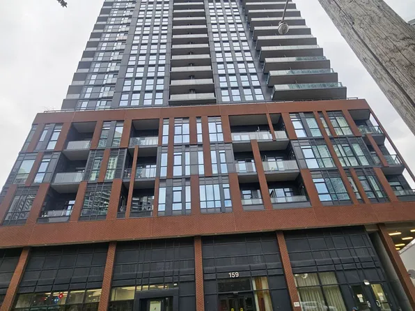 159 Wellesley St E, Toronto, ON