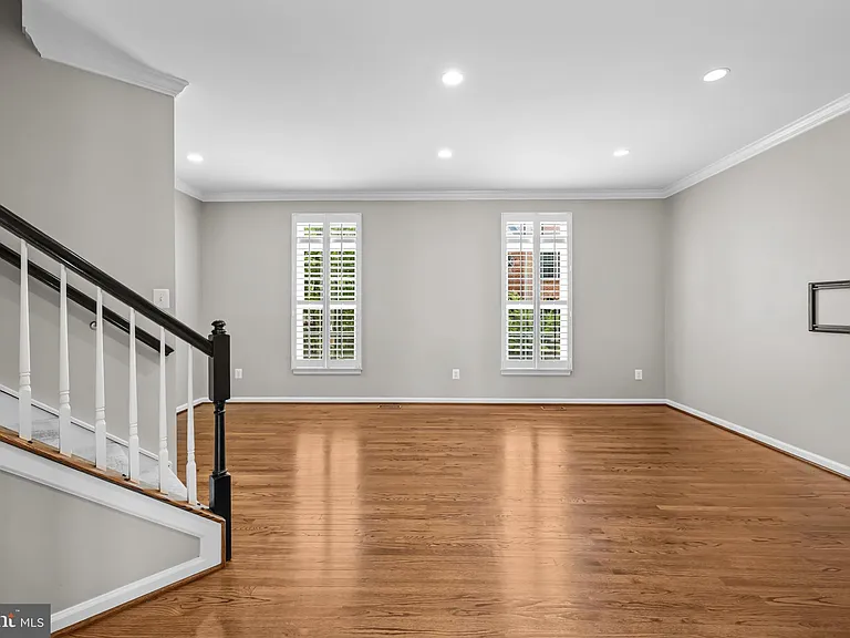 5011 Waple Ln — Photo 30