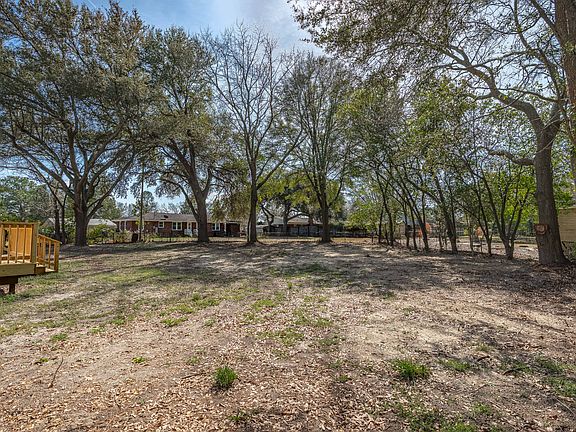 5th image of 6809 Welborn Rd