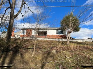 173 Smarr Ct, Madison, WV 25130