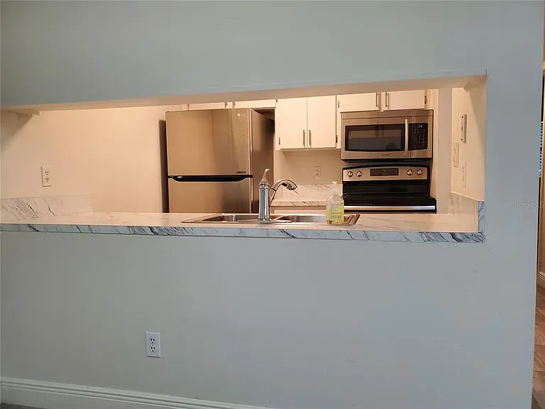 3107 W Horatio St #B22 — Photo 6