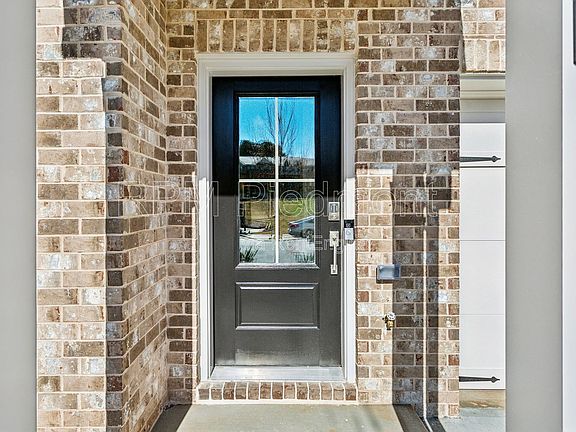 2nd image of 1604 Halbrook Pl SW
