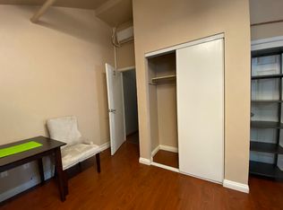 1030 E Green St #22B, Pasadena, CA 91106
