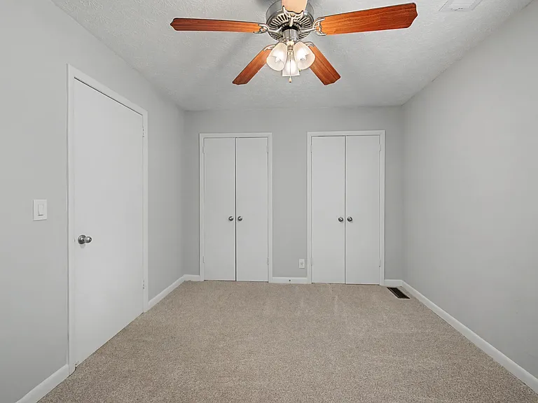 509 Alexander Dr — Photo 28