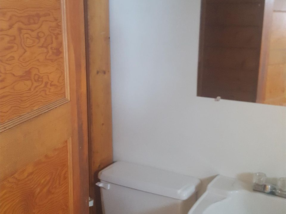 2nd image of 5176 Jackrabbit Ln APT D