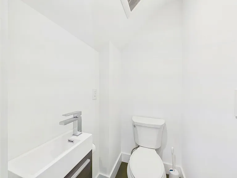 1335 S Garnet St — Photo 53