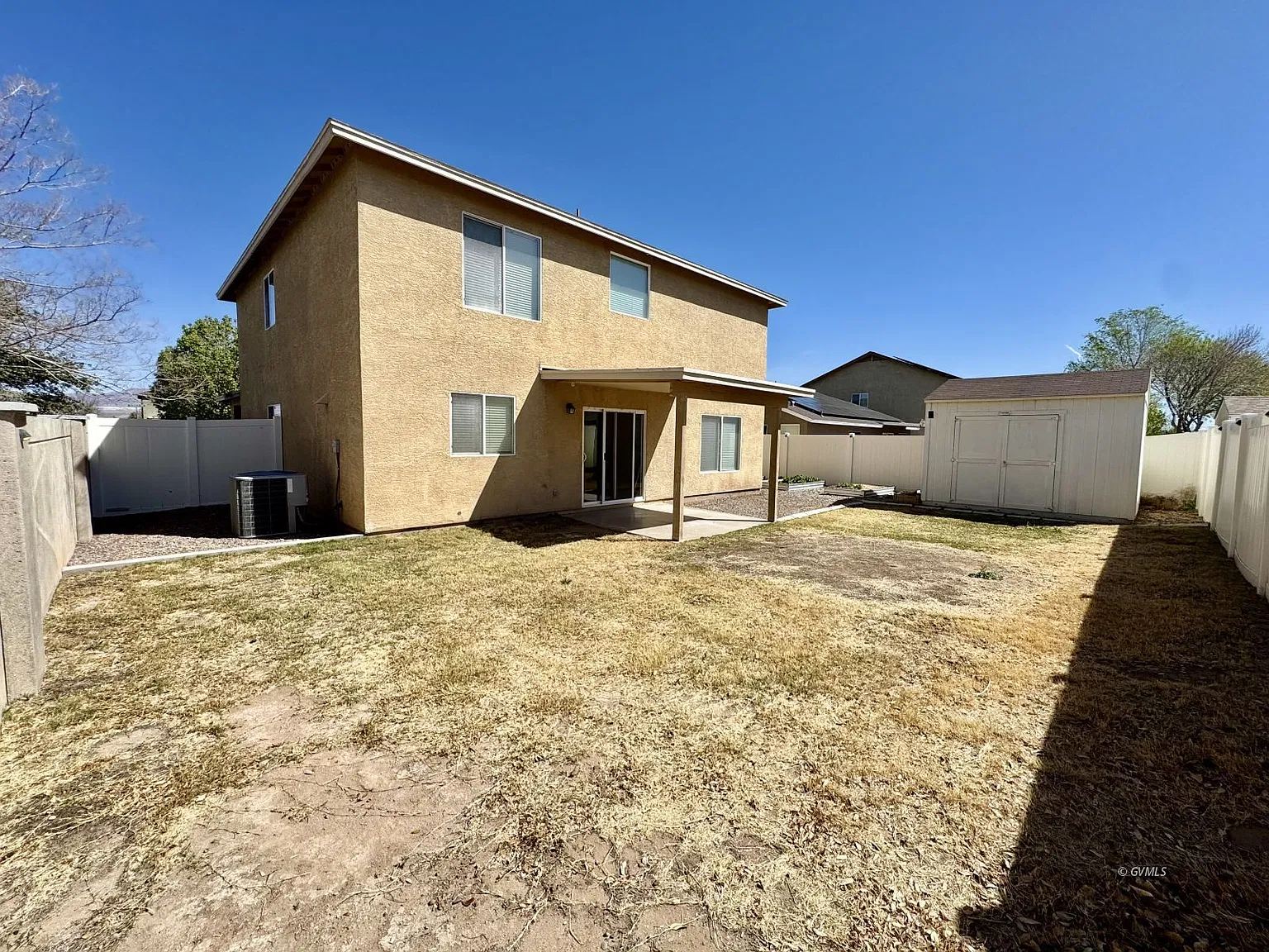 5 bed, 3.0 bath, 2620 sqft, $2,650 — Photo 4