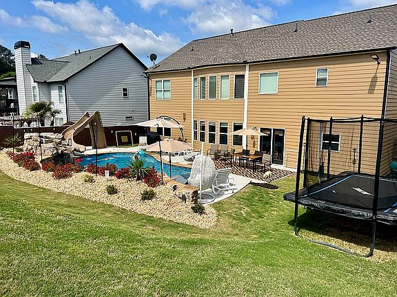 3rd image of 3011 Bradshire Ct