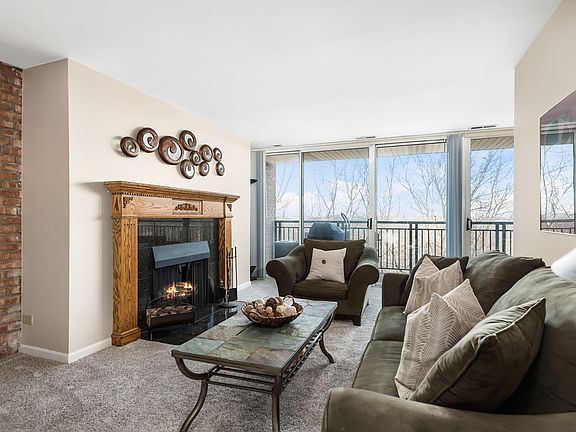 2nd image of 5950 Oakwood Dr APT 6B