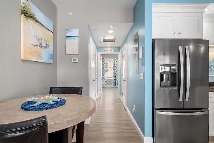 128 Ashworth Ave #203 — Photo 19