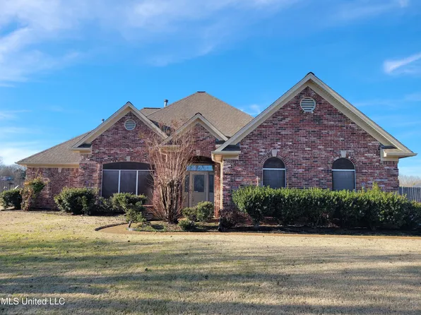 13165 Coldwater Dr, Olive Branch, MS 38654