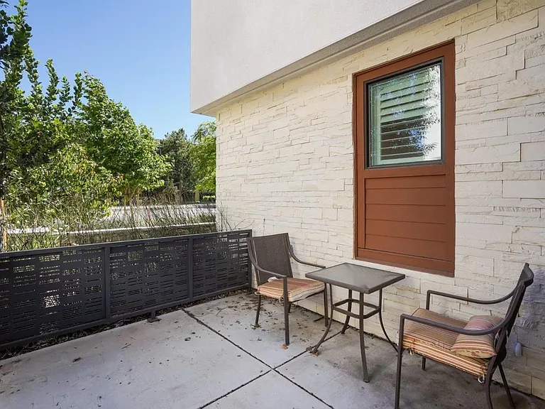 5816 Cadence Ave — Photo 38