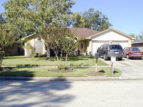 1st image of 2608 Knoxville Dr