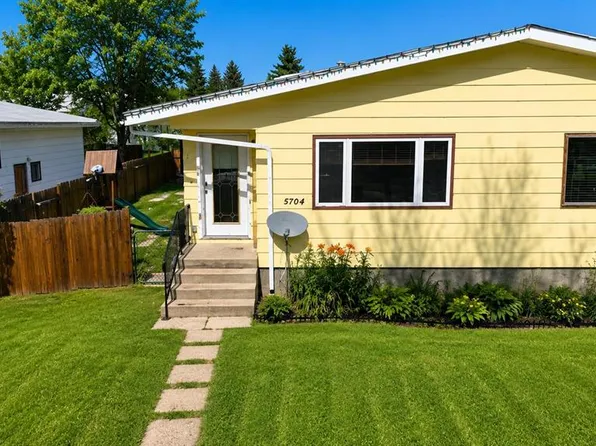 5704 S Westhaven Dr, Edson, AB T7E 1J6