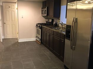 4153 W Nelson St, Chicago, IL 60641