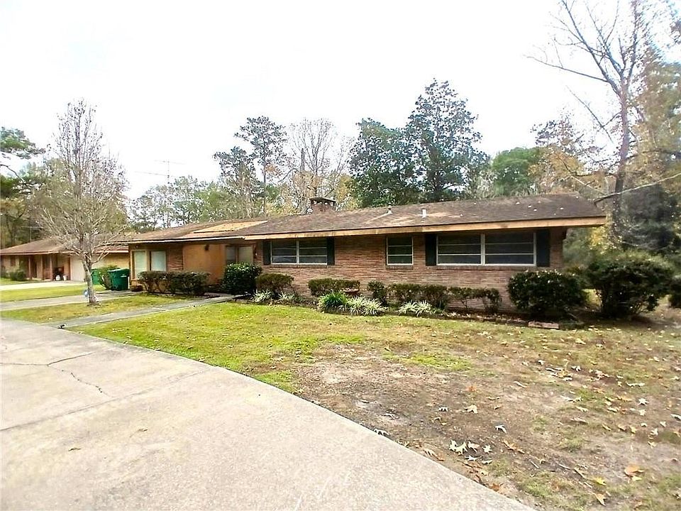 1st image of 1540 Military Rd