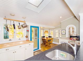 51 Mill Rd, Durham, NH 03824