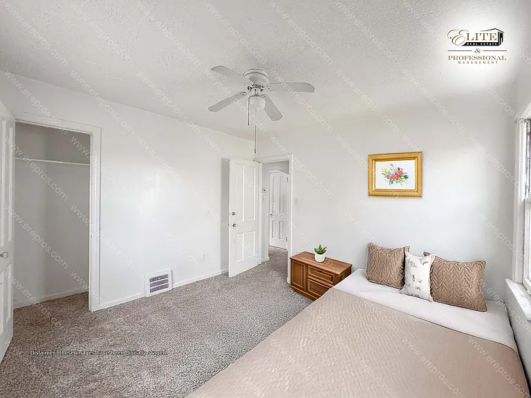 18759 Grandville Ave — Photo 15
