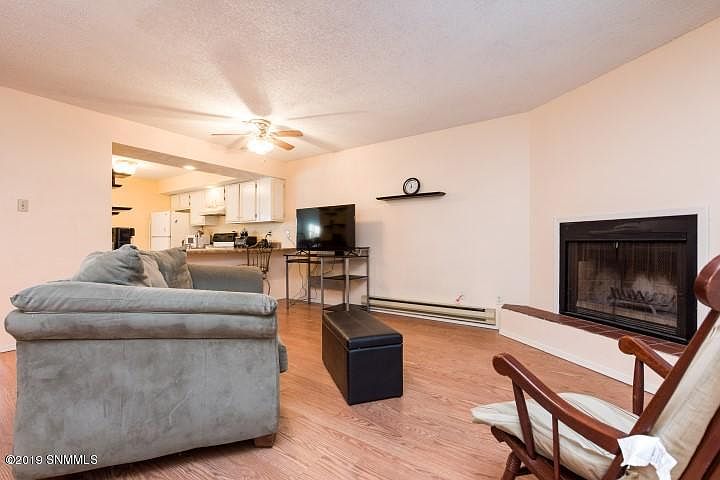 1st image of 1345 Branson Ave APT 5A