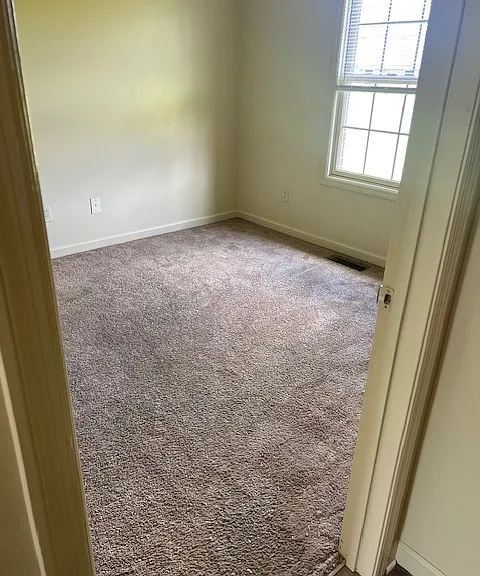 307 Parker Pl — Photo 11