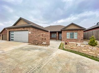 2107 101st St, Lubbock, TX 79423