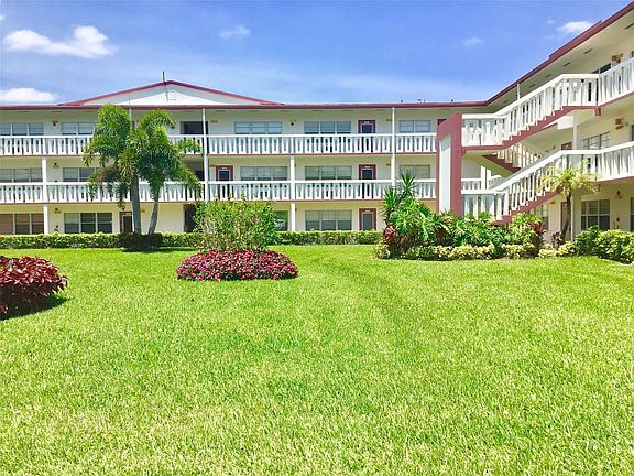 2nd image of 135 Fanshaw D #135