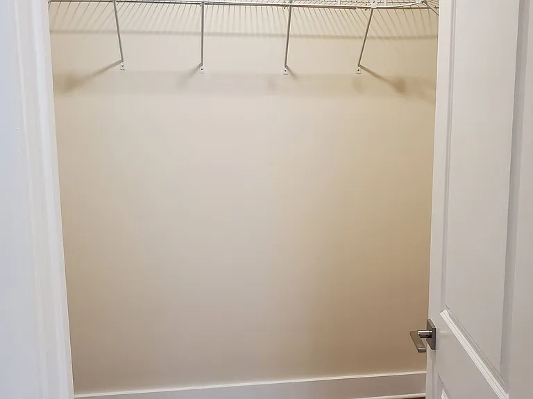 149 Peachtree Cir NE #19 — Photo 11