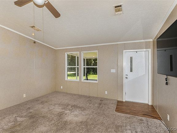 3rd image of 3216 N Carolwood Point