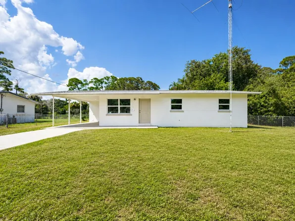 5502 San Diego Ave, Fort Pierce, FL 34946