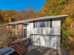 47 Worth St, Melrose, MA 02176