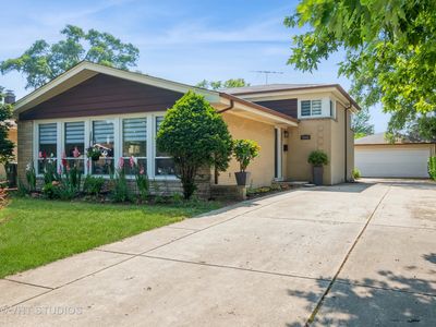 9314 Marmora Ave, Morton Grove, IL, 60053
