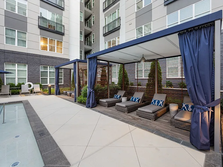 The Jones at Tysons — Photo 34