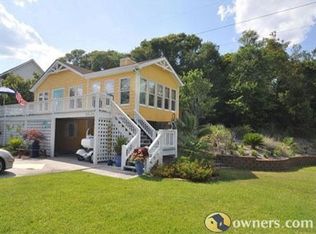 8624 Reed Dr, Emerald Isle, NC 28594