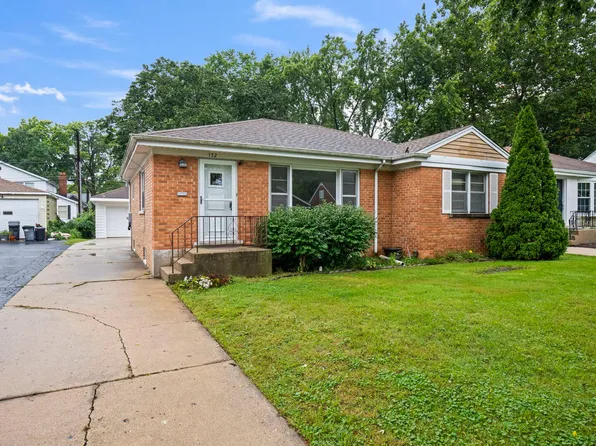 152 S Fremont St, Palatine, IL 60067