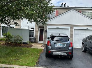 1386 Normantown Rd, Naperville, IL 60564