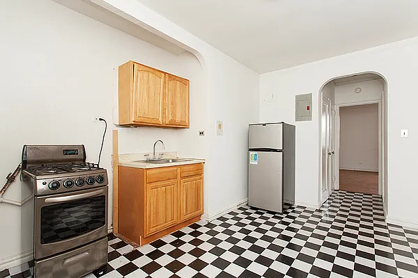Sold by Brooklyn Hearth Realty | media 4
