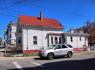96 Park St, Lawrence, MA 01841