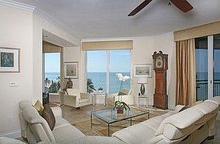3rd image of 1801 Gulf Shore Blvd N #501