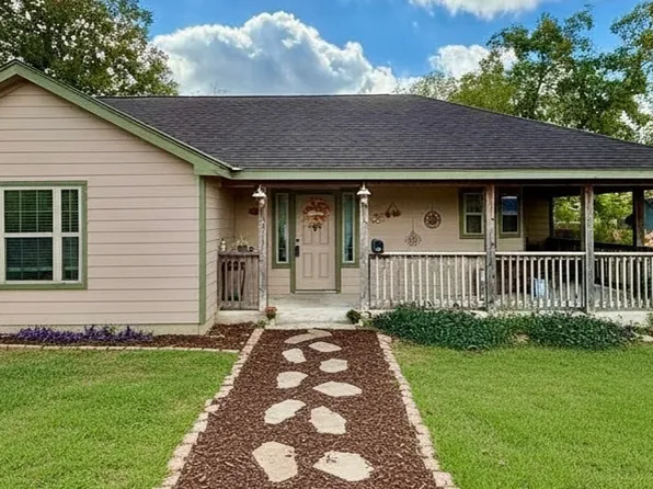 128 Dunning, Gonzales, TX 78629