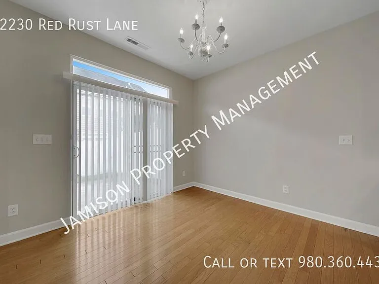12230 Red Rust Ln — Photo 8
