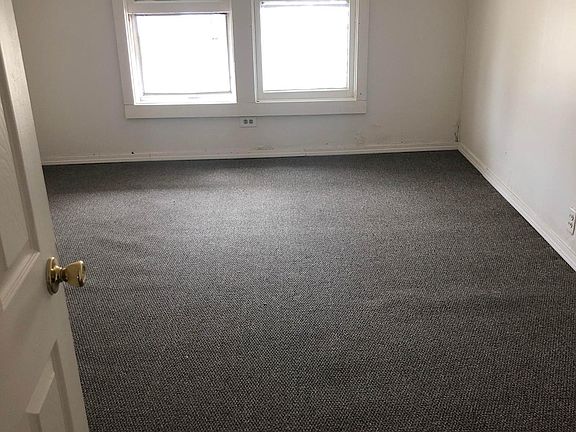 5th image of 507 Cambridge Ave