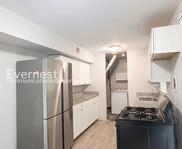 3355 Dill Ave — Photo 3