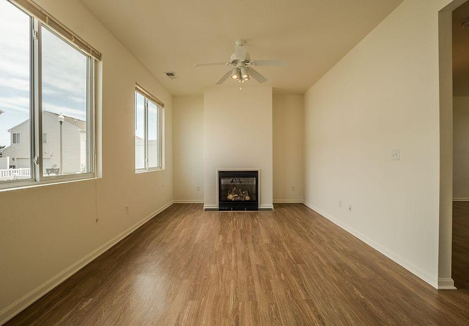 1st image of 130 Grant St #P21z7k7m2