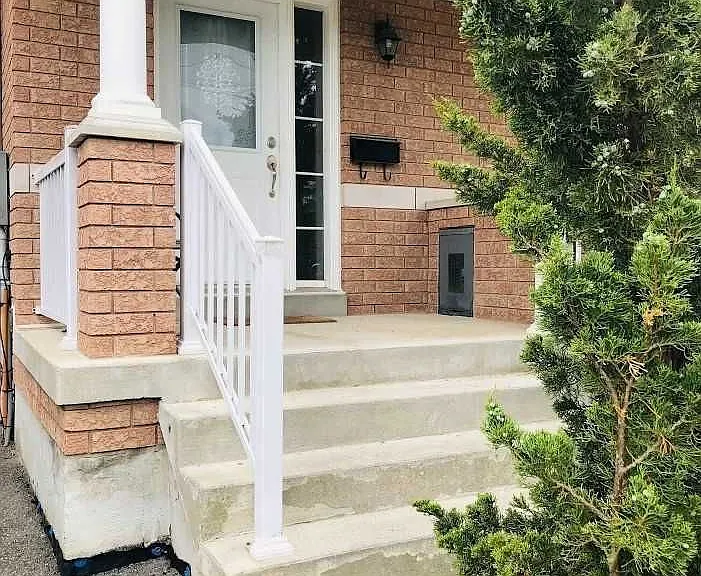 99 Atherton Ave — Photo 2