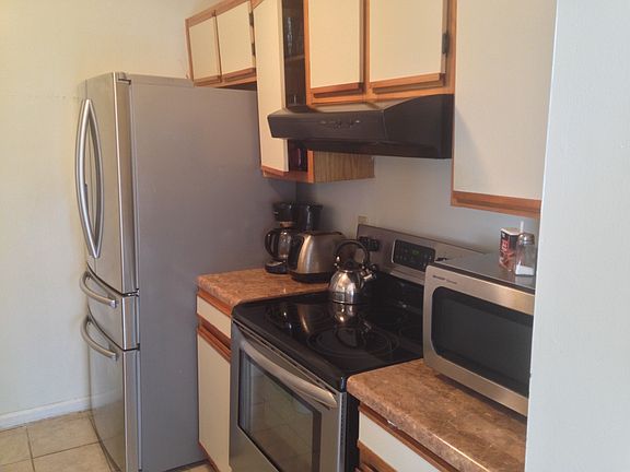 4th image of 3674A Towne Point Rd #A