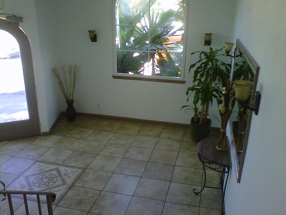 2nd image of 5320 W Olympic Blvd