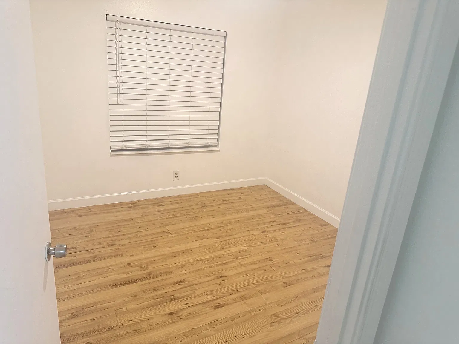 4 bed, 1429 sqft, $3,500 — Photo 3